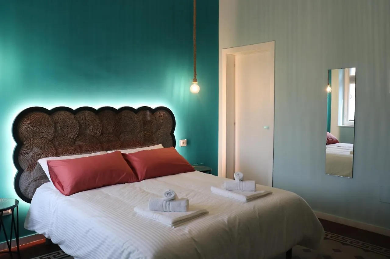 Bed & Breakfast Liotru Maisonne, Rooms With En-Suite Bathroom And Shared Bathroom Catánia Italië