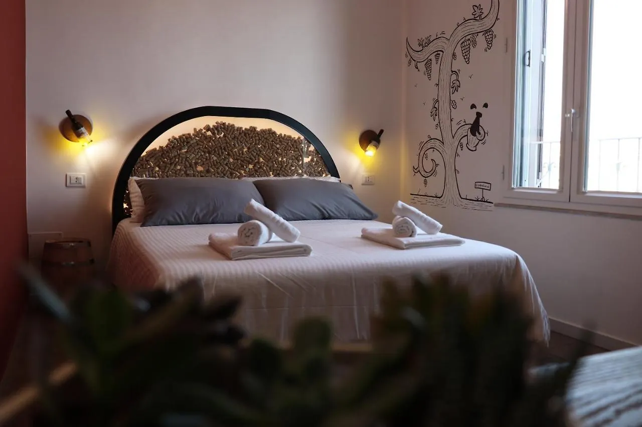 Liotru Maisonne, Rooms With En-Suite Bathroom And Shared Bathroom location