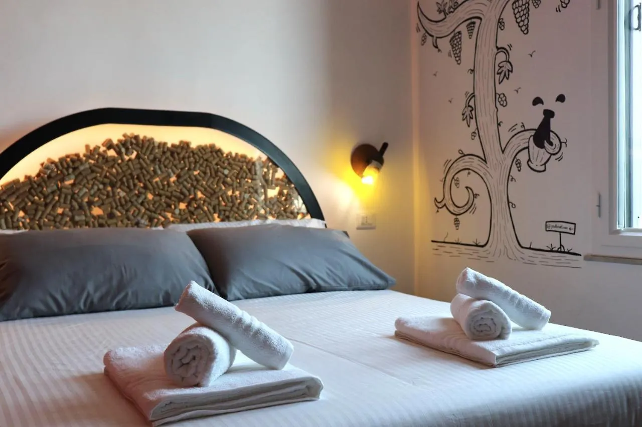 Bed & Breakfast Liotru Maisonne, Rooms With En-Suite Bathroom And Shared Bathroom Catánia