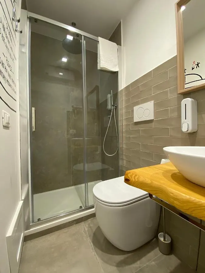 Liotru Maisonne, Rooms With En-Suite Bathroom And Shared Bathroom Catania Bed & Breakfast